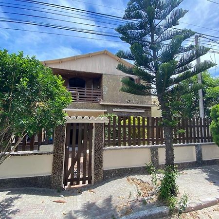 Casa térrea a 2 min da praia dos anjos Arraial do Cabo Esterno foto